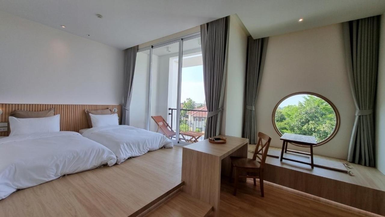 Punn Hotel Korat Nakhon Ratchasima Exterior photo